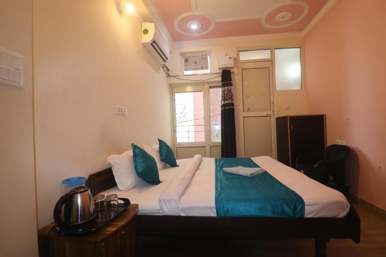 Triple One Hotel Tapovan Rishikesh,Near Laxman Jhula Exteriör bild