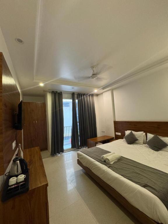 Triple One Hotel Tapovan Rishikesh,Near Laxman Jhula Exteriör bild